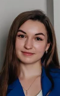 Виктория Михайловна - репетитор по химии