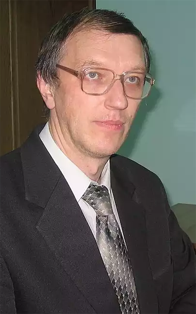 Юрий Александрович - репетитор по математике