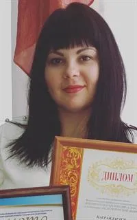 Нина Александровна - репетитор по подготовке к школе