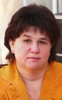 Людмила Георгиевн - репетитор по русскому языку и литературе