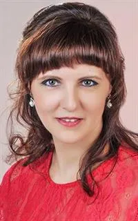 Юлия Александровна - репетитор по математике, русскому языку и предметам начальной школы