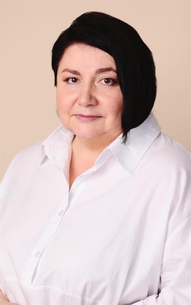 Ирина  Михайловна - репетитор по химии