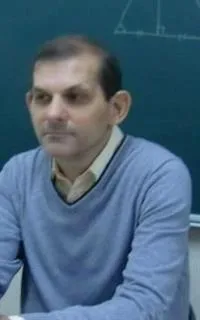 Алексей Витальевич - репетитор по математике и физике