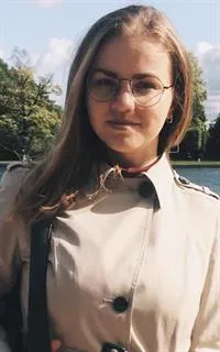 Анна Игоревна - репетитор по физике и математике