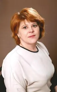 Елена Ивановна - репетитор по истории и обществознанию