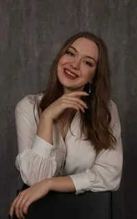 Полина Алексеевна - репетитор по химии