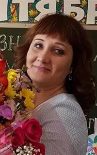 Алена Владимировна - репетитор по предметам начальной школы