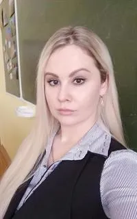 Марина Михайловна - репетитор по химии и биологии