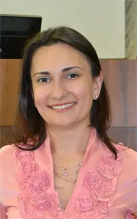 Марина Шахабджановна - репетитор по истории и обществознанию