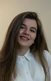 Кристина Дамировна - репетитор по английскому языку