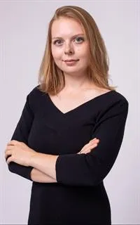 Яна Маратовна - репетитор по химии