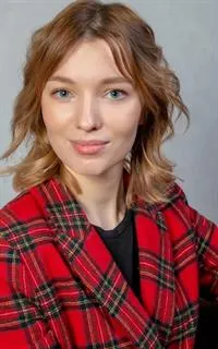 Анна Юрьевна - репетитор по предметам начальной школы