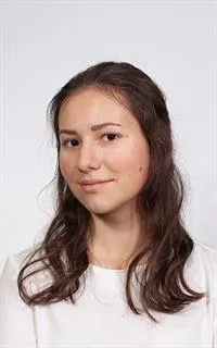 Алина Владиславовна - репетитор по химии