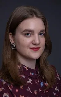 Александра Олеговна - репетитор по биологии