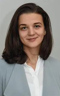 Ангелина Олеговна - репетитор по математике и физике