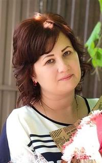 Мария Васильевна - репетитор по обществознанию