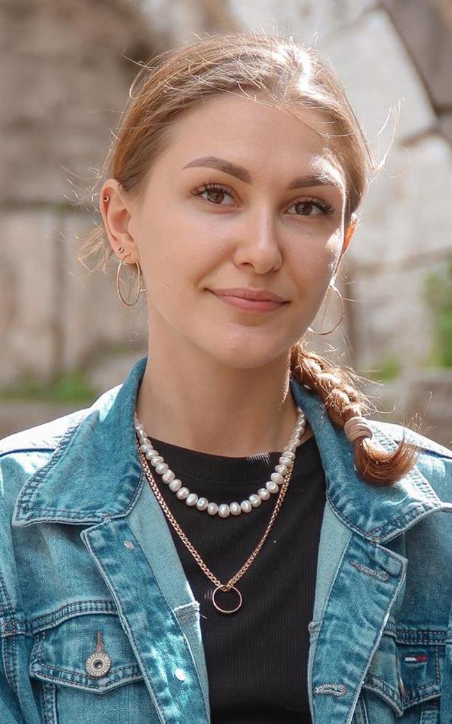Анастасия Николаевна - репетитор по русскому языку и литературе
