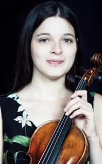 Полина Александровна - репетитор по музыке