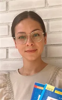 Екатерина Евгеньевна - репетитор по подготовке к школе и предметам начальной школы
