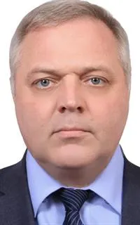 Олег Викторович - репетитор по информатике