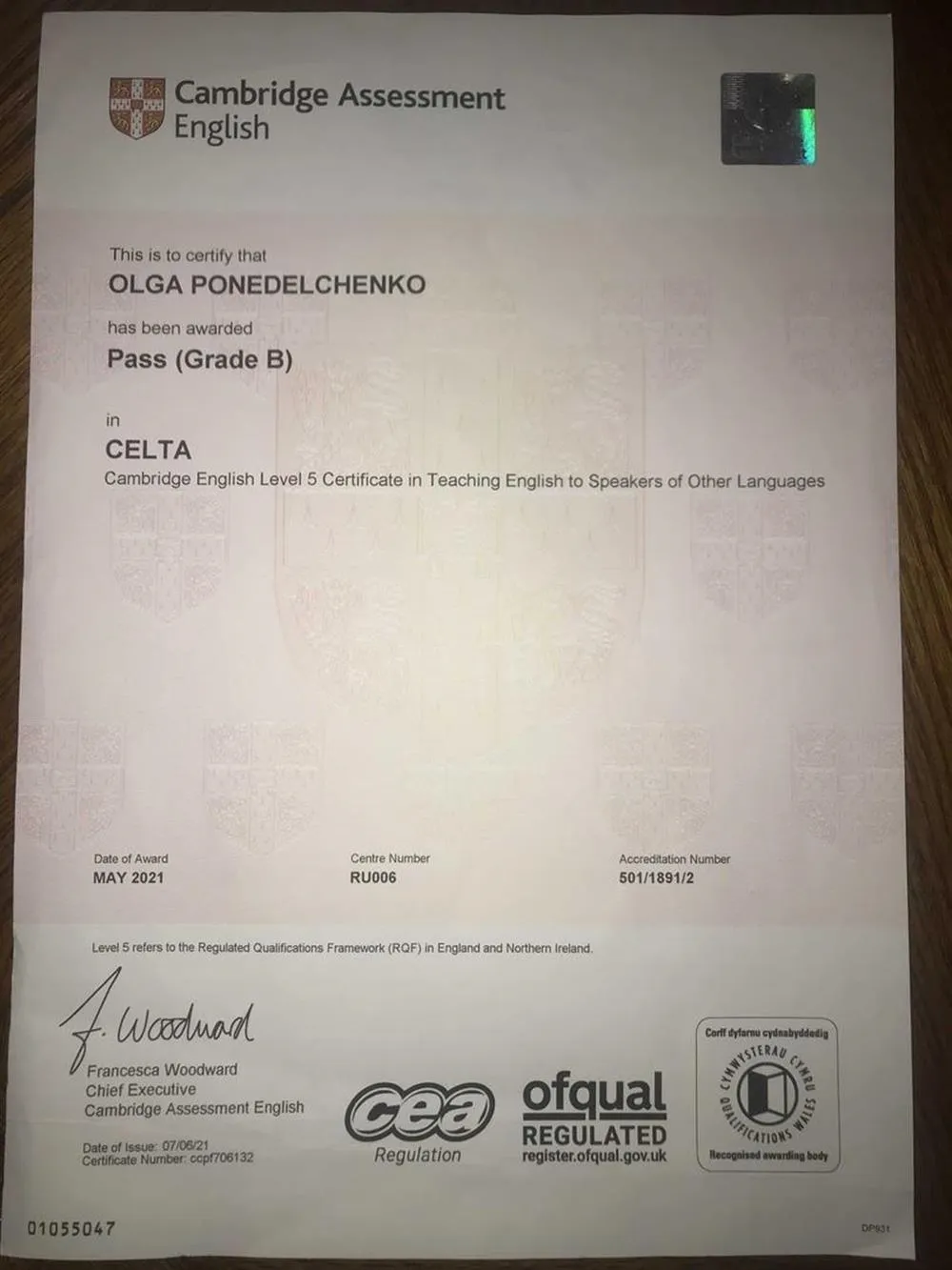 CELTA certificate (международный сертификат преподавателя, дает право обучать заграницей)