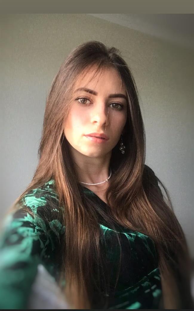 Диана Дмитриевна - репетитор по подготовке к школе
