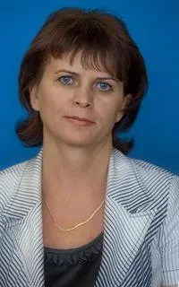 Лариса Григорьевна - репетитор по математике, русскому языку и предметам начальной школы