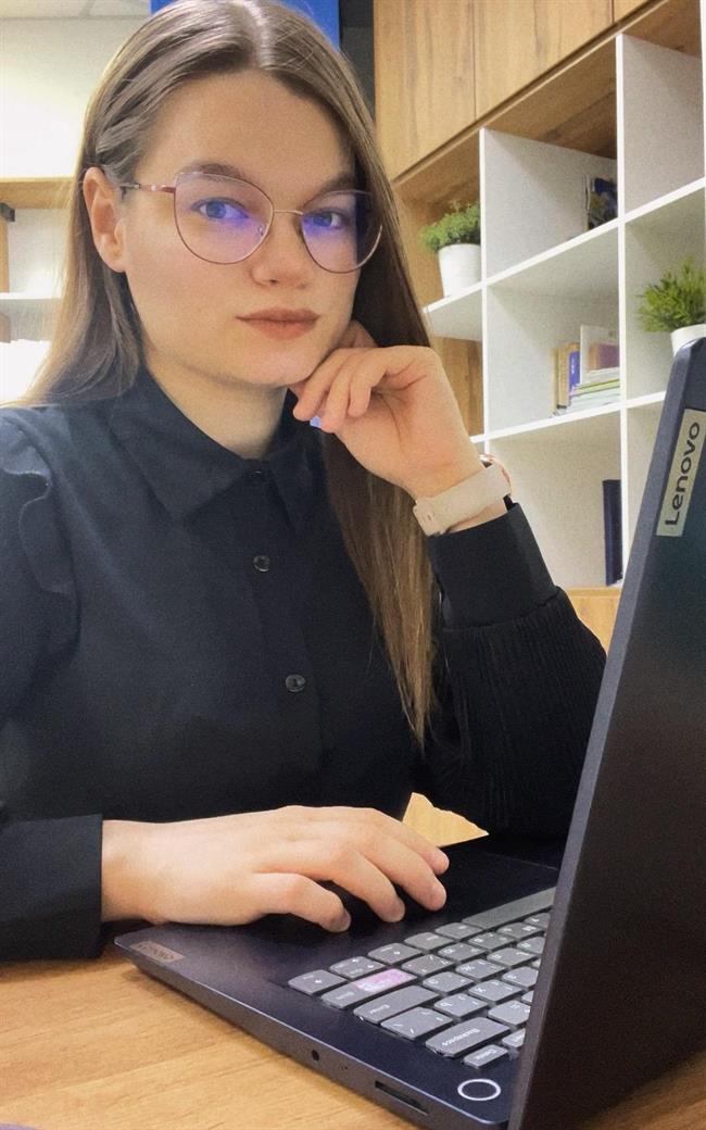 Юлия Викторовна - репетитор по русскому языку, математике и предметам начальной школы