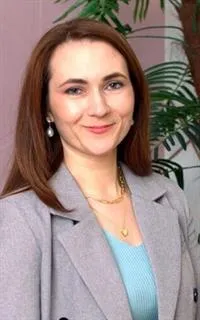 Анна Андреевна - репетитор по английскому языку, математике и информатике