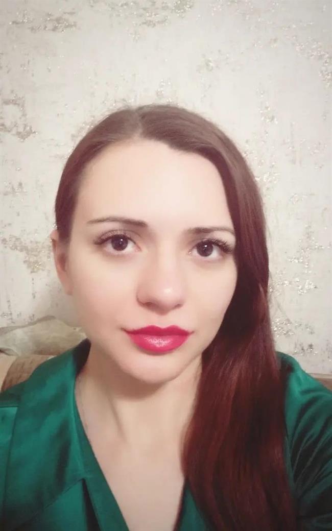 Алиса Константиновна - репетитор по биологии и русскому языку
