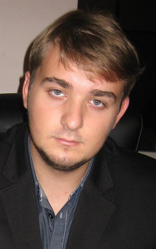Артем Андреевич - репетитор по английскому языку