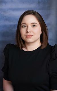 Елена Сергеевна - репетитор по географии