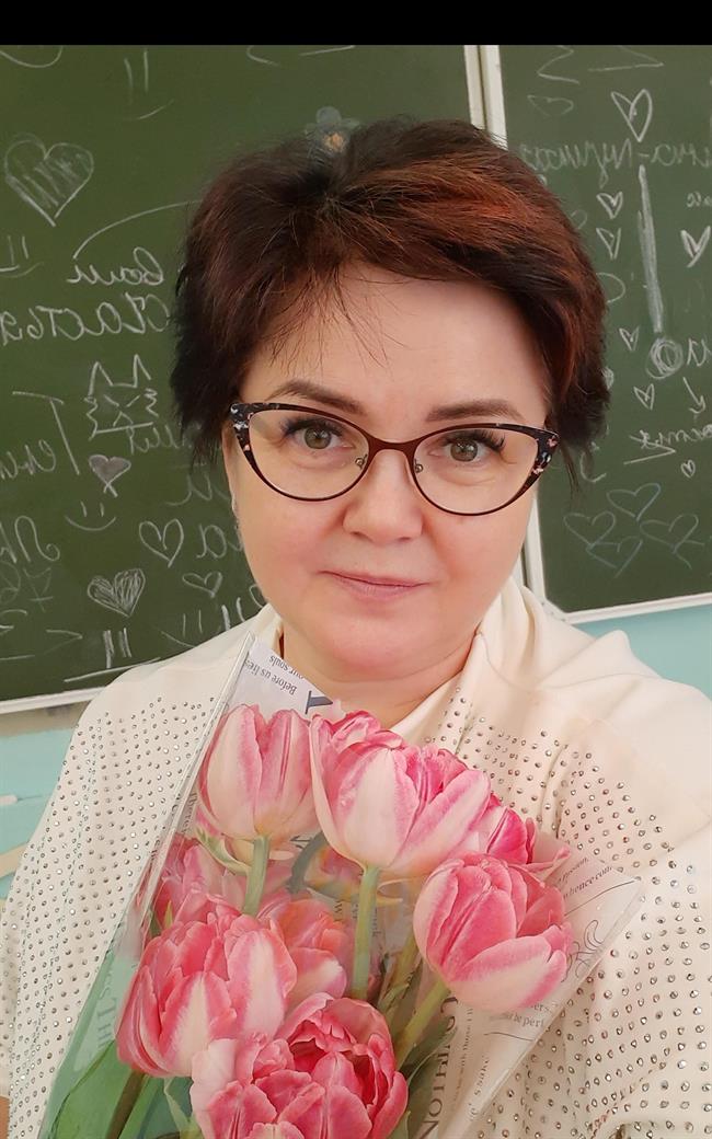 Юлия Геннадьевна - репетитор по математике, русскому языку, подготовке к школе и предметам начальной школы