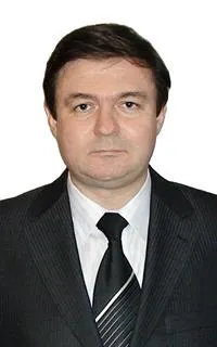 Игорь Вячеславович - репетитор по физике и информатике