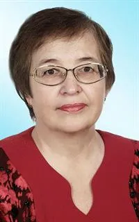 Ольга Мухаметшевна - репетитор по обществознанию и другим предметам