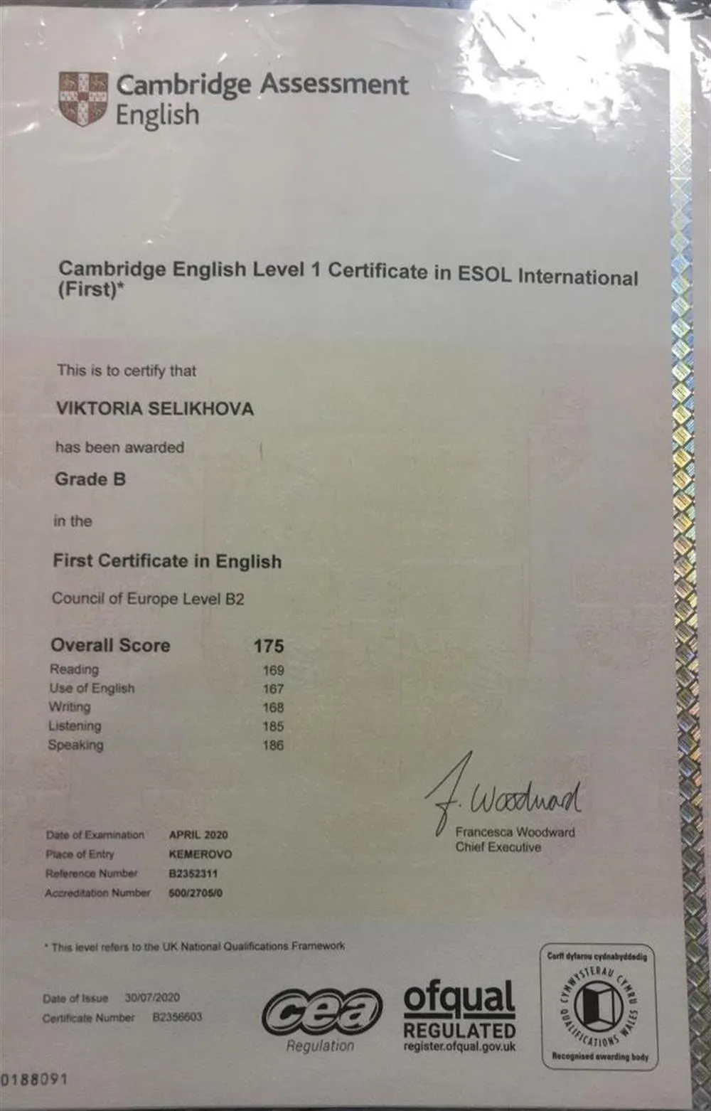 Cambridge English Level (FCE) certificate - certified B2 