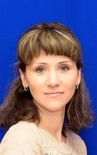 Анна Владимировна - репетитор по подготовке к школе