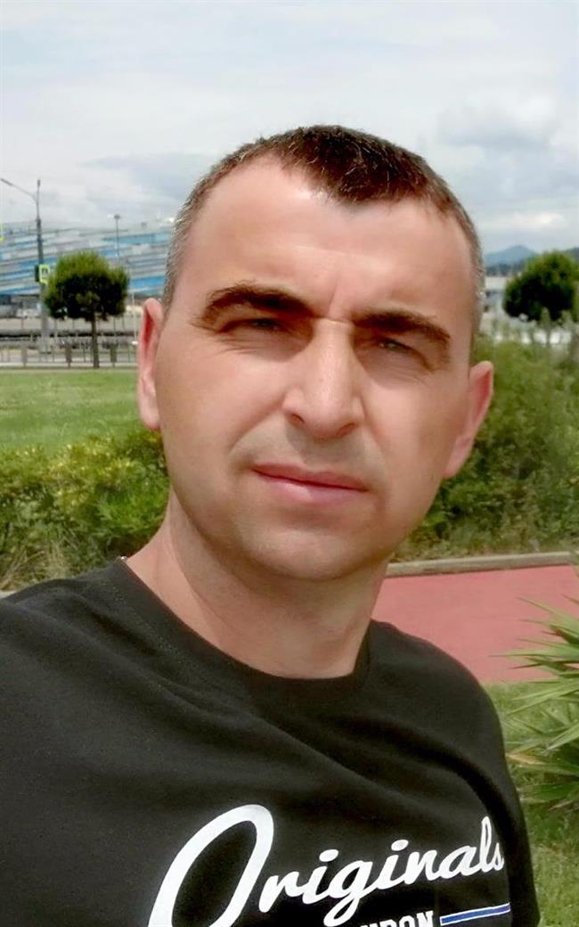 Олег Владимирович - репетитор по физике и математике