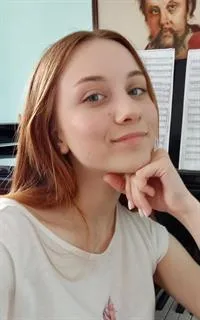 Ирина Дмитриевна - репетитор по музыке