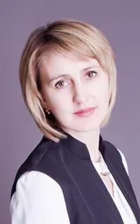 Анастасия Владимировна - репетитор по русскому языку и другим предметам