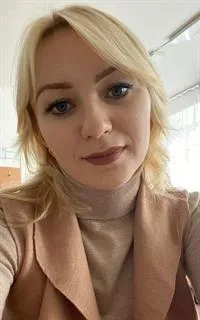 Анна Сергеевна - репетитор по химии и биологии