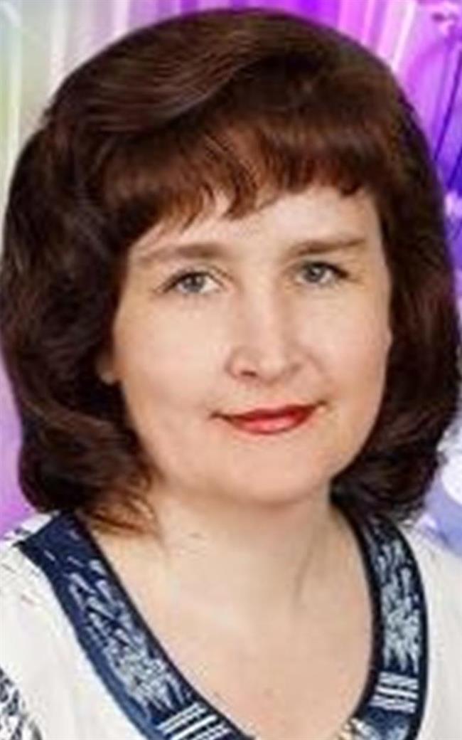 Антонина Вячеславовна - репетитор по химии