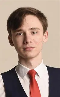 Александр Олегович - репетитор по химии