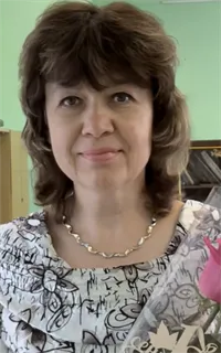 Елена Геннадьевна - репетитор по предметам начальной школы