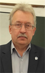 Евгений Александрович - репетитор по физике