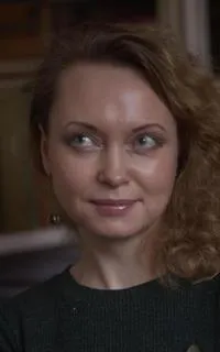 Анна Владимировна - репетитор по русскому языку и литературе