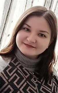 Полина Вячеславовна - репетитор по литературе и русскому языку