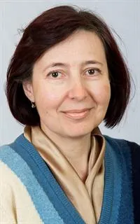Рита Леонидовна - репетитор по французскому языку, истории и обществознанию