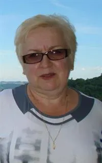 Наталья Радиевна - репетитор по химии