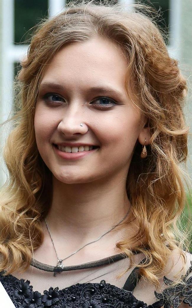 Виктория Александровна - репетитор по русскому языку и литературе